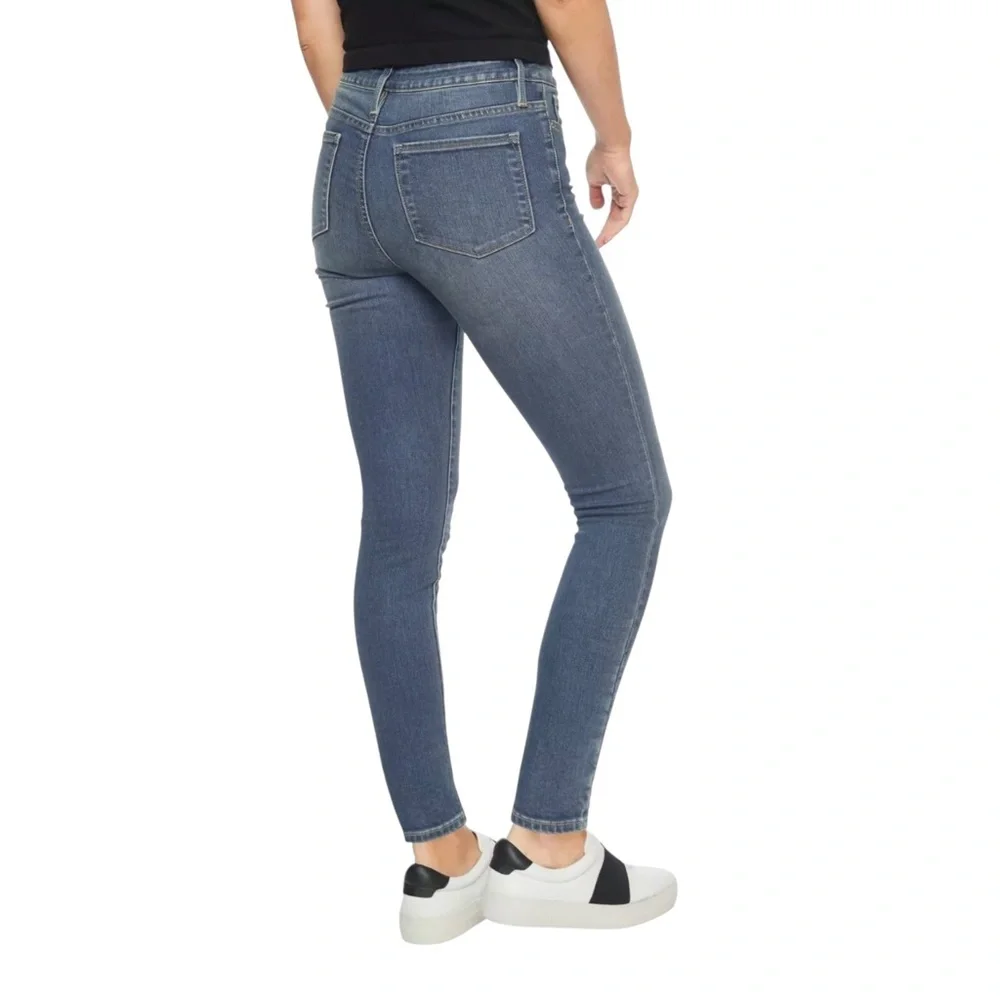 Athleta Women’s Sculptek Skinny Jeans